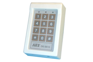 Clavier alarme filaire tanche IP64 auto protge 12Vcc 12Vca relais NO/NF polyvalent rsistant  leau